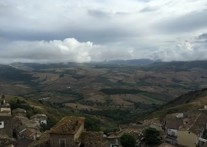 Il Rifugio Di 度假居 Crucoli